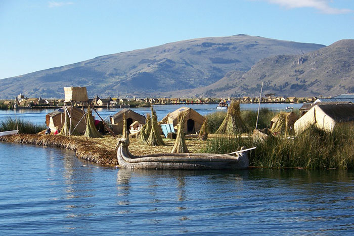 lac titicaca perou communaute paramis 